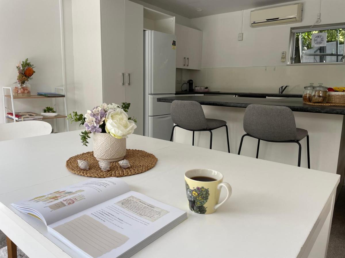 Family Friendly 3Br Flat - 3Min Walk To The Beach - Self Contained 오클랜드 외부 사진