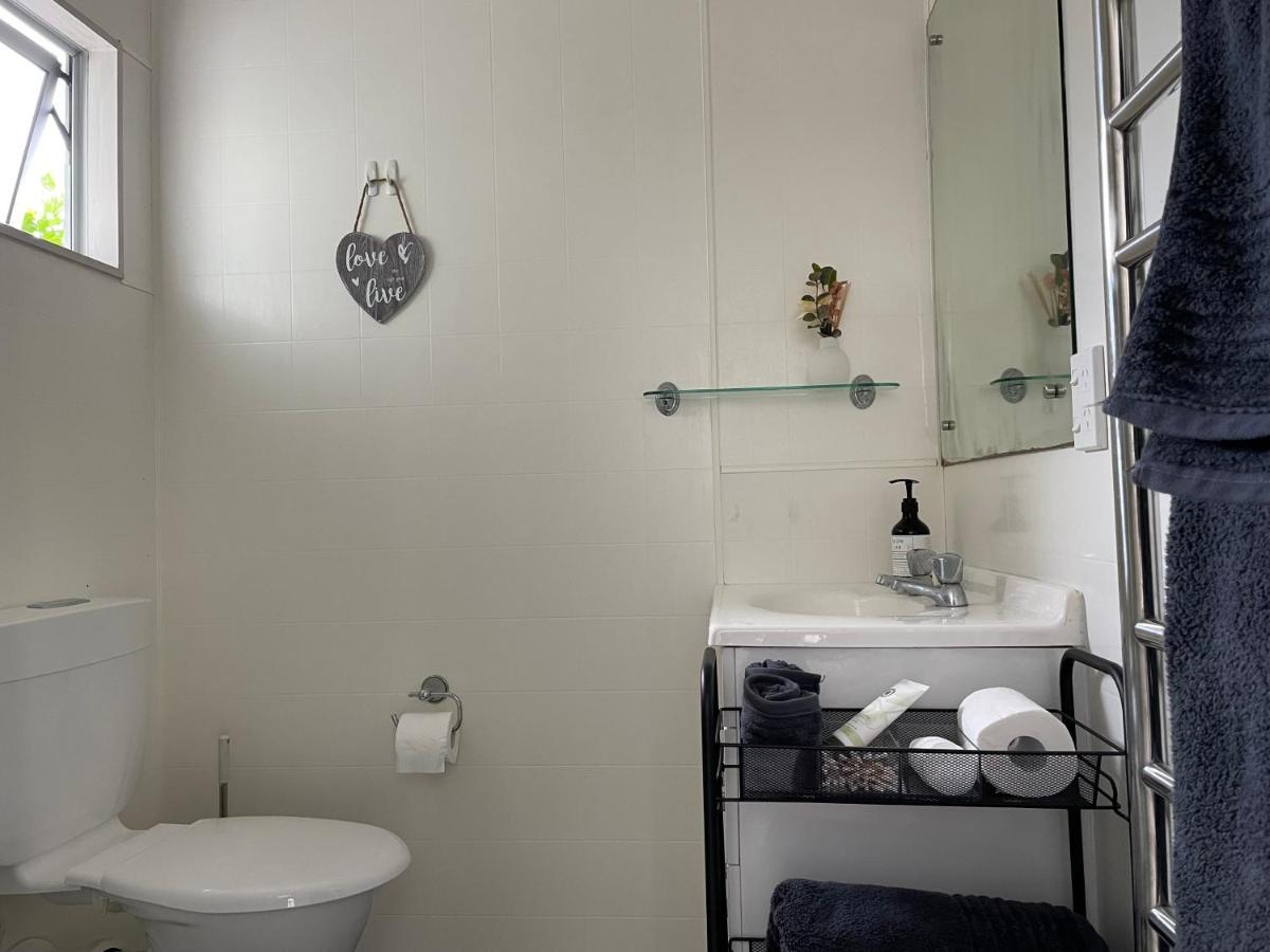 Family Friendly 3Br Flat - 3Min Walk To The Beach - Self Contained 오클랜드 외부 사진