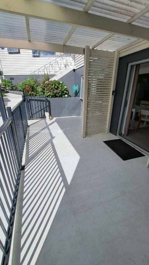 Family Friendly 3Br Flat - 3Min Walk To The Beach - Self Contained 오클랜드 외부 사진