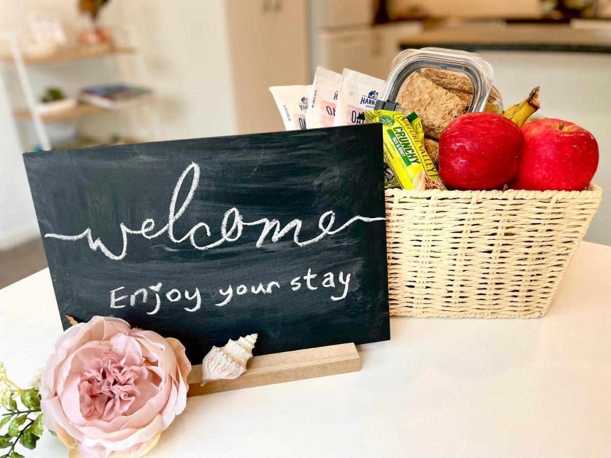 Family Friendly 3Br Flat - 3Min Walk To The Beach - Self Contained 오클랜드 외부 사진