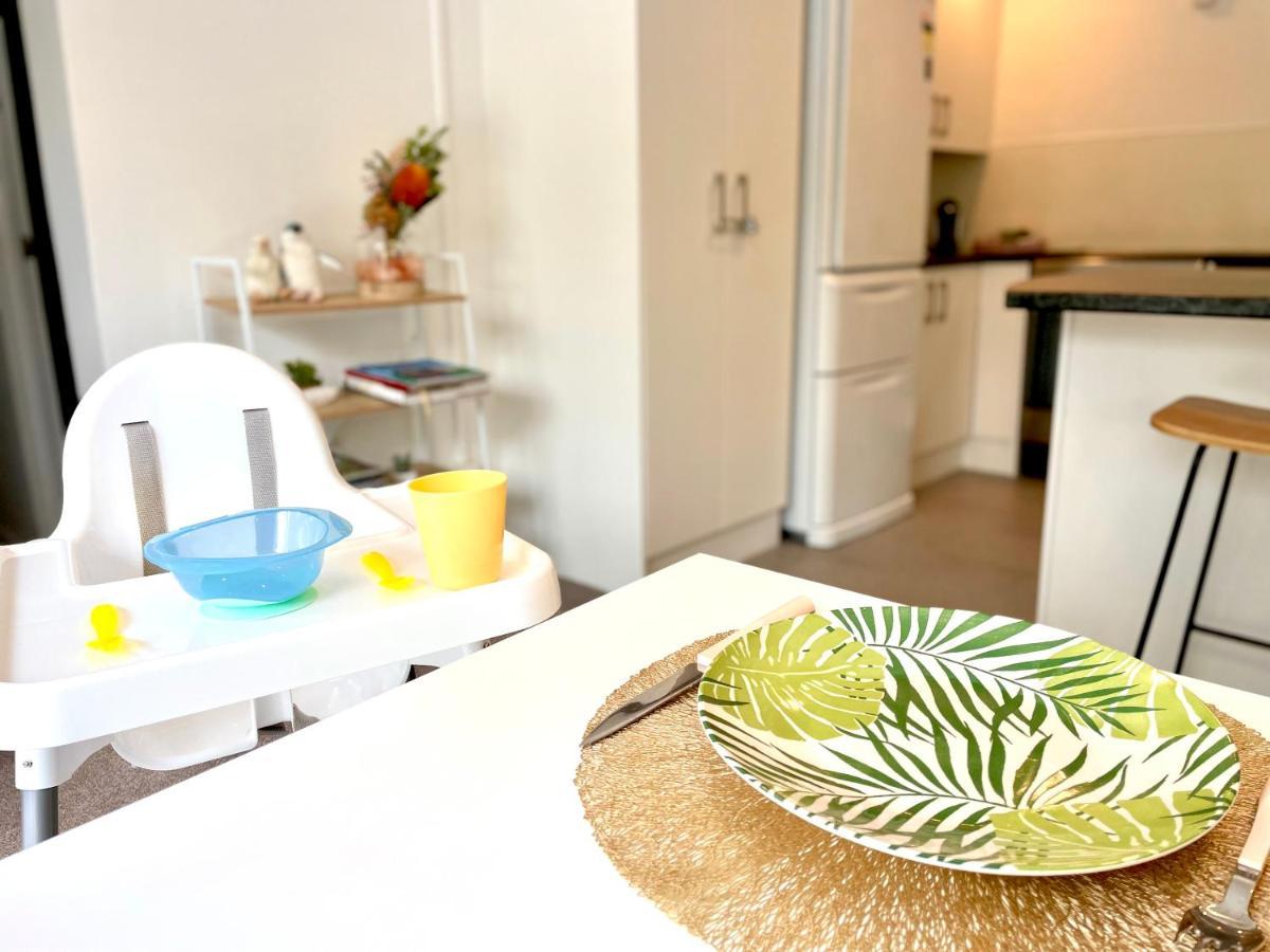 Family Friendly 3Br Flat - 3Min Walk To The Beach - Self Contained 오클랜드 외부 사진